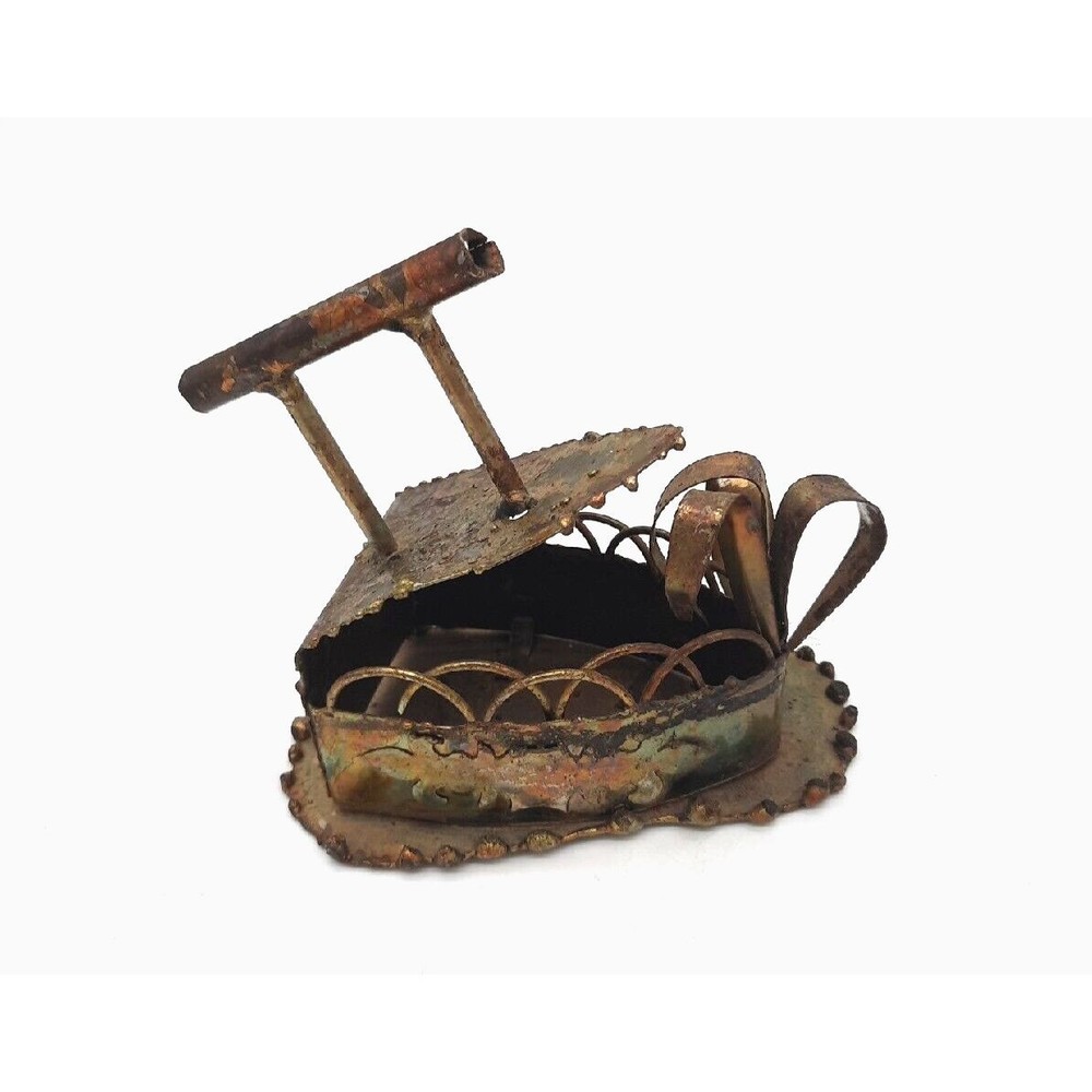 Vintage Steam Punk Retro Unique Metal Art Copper Pressing Iron Sculpture